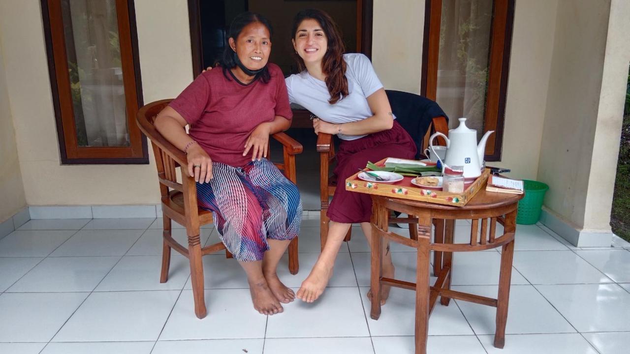 House Market Sidemen  Luaran gambar