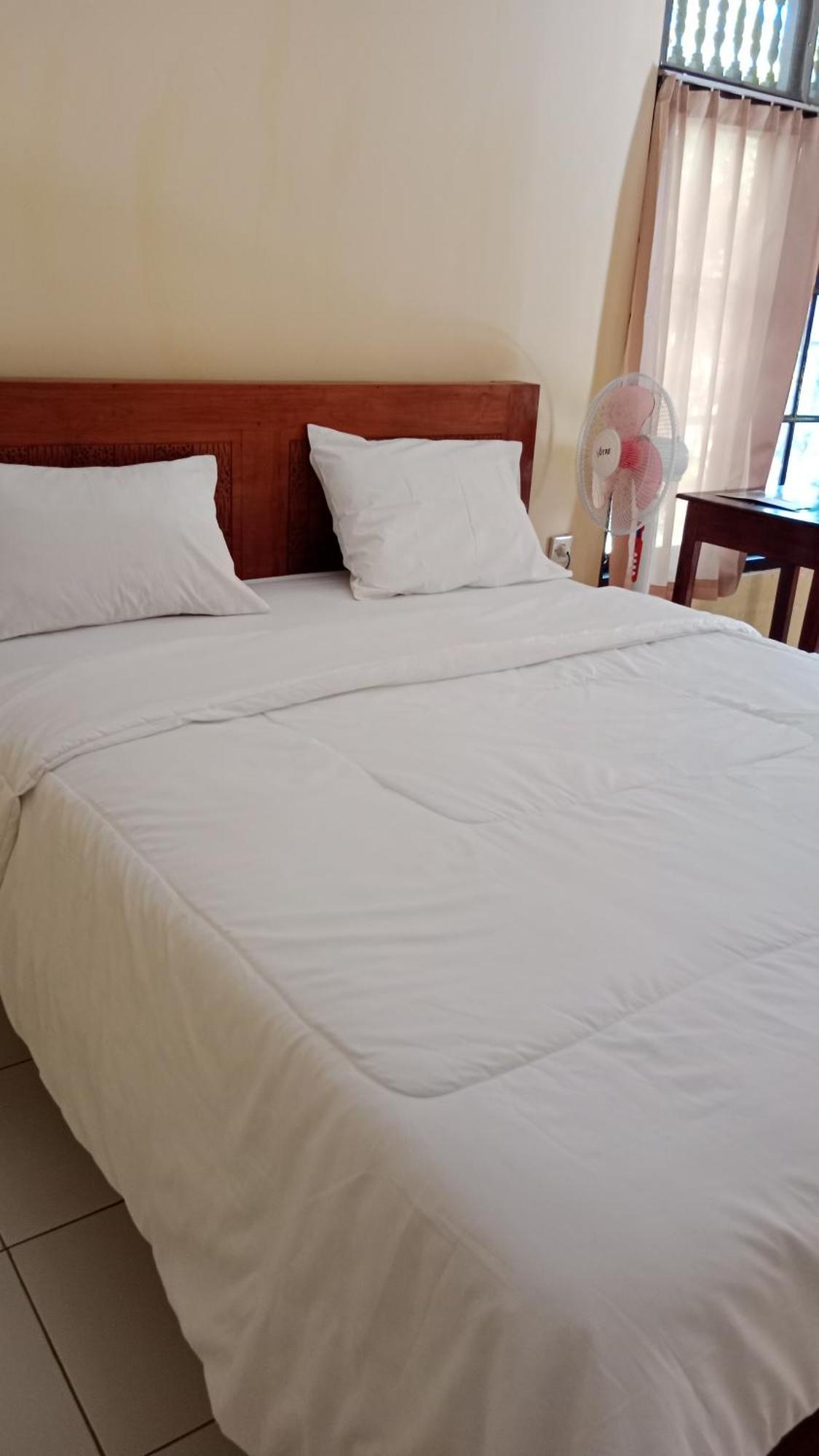 House Market Sidemen  Luaran gambar